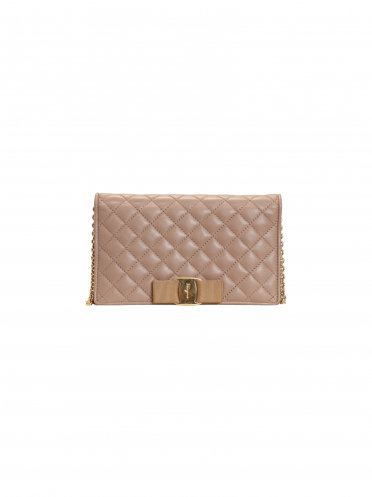QUILTED VARA BOW WALLET ON CHAIN